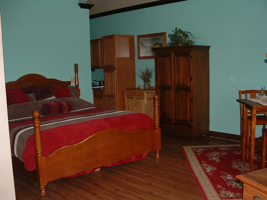 Spruce Hill Inn & Cottages Mansfield Ngoại thất bức ảnh